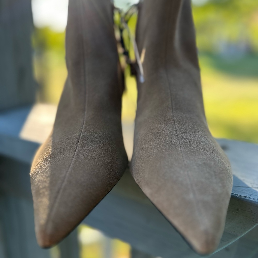 NWT Zara SPLIT KITTEN Heel Genuine Leather Camel Suede Zip Bootie Pointy Toe 41 - Picture 3 of 10